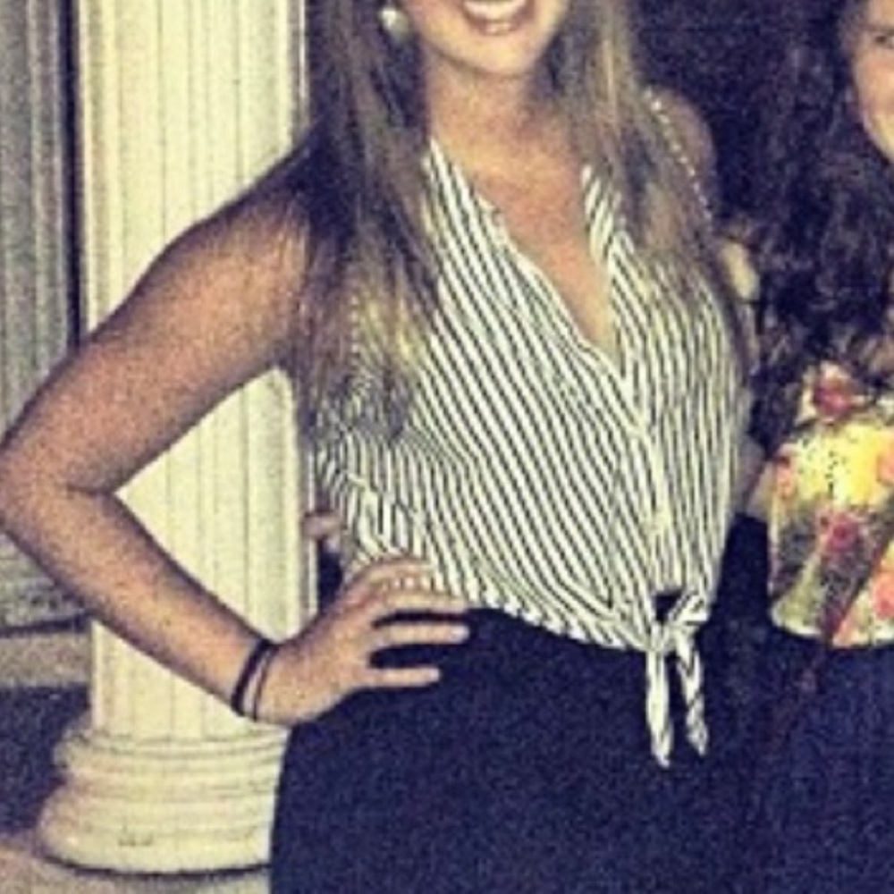 Crop top button down